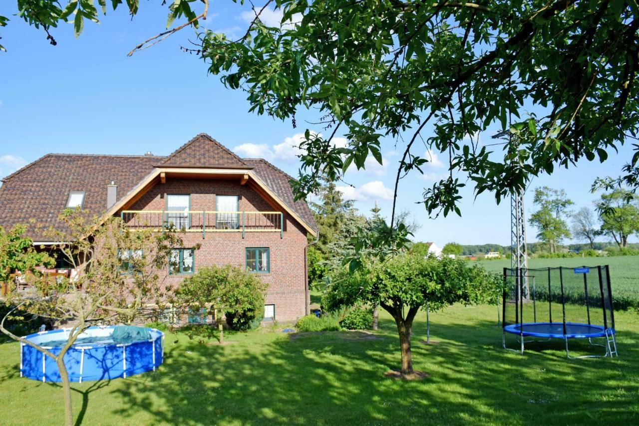 Ferienwohnung Zudar Auf Ruegen Exterior photo